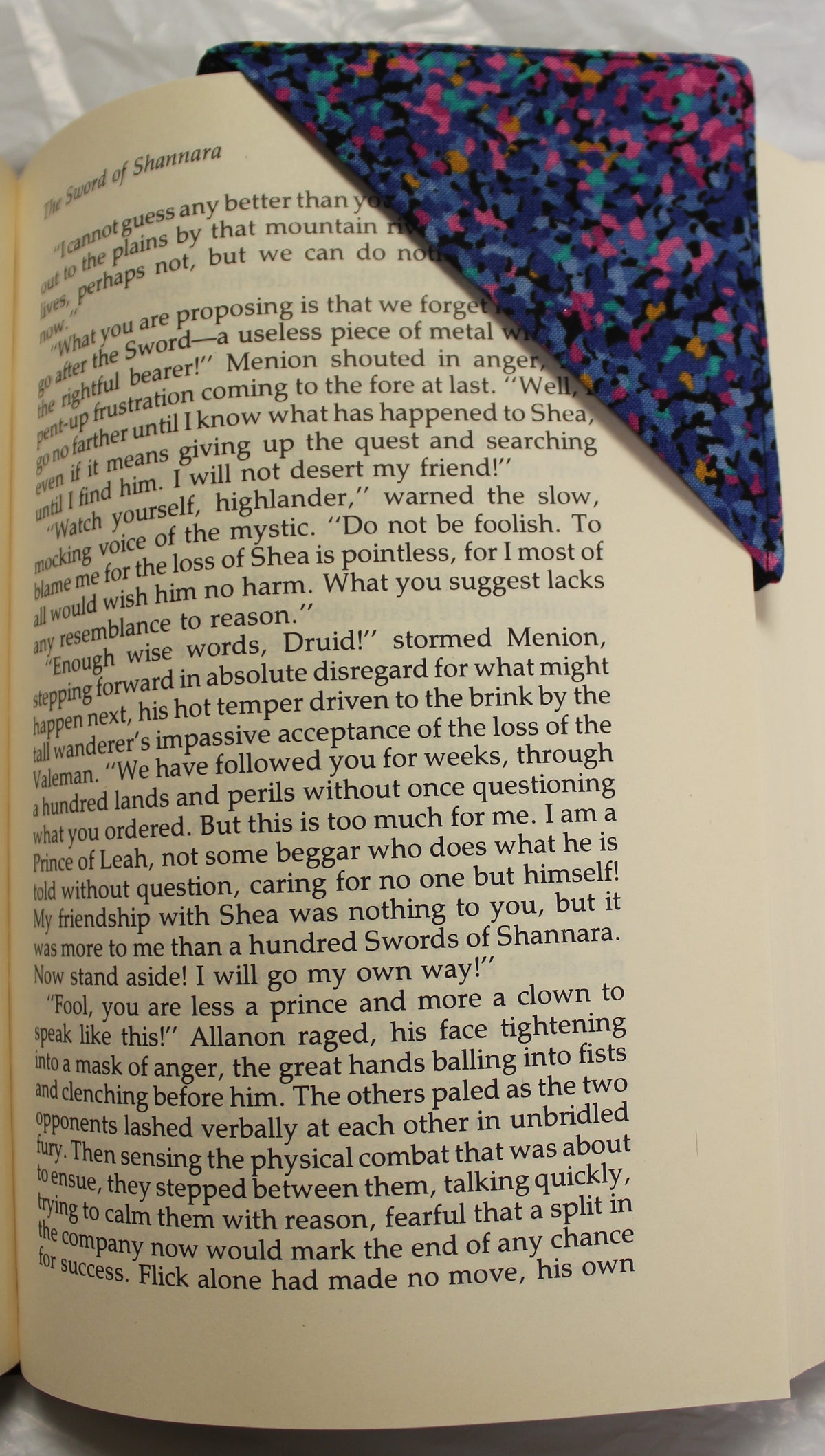 Bookmark corner
