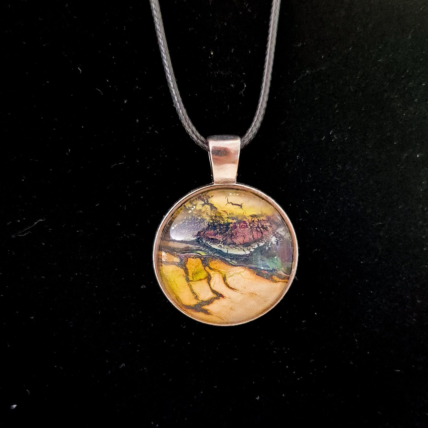 Acrylic pour necklaces