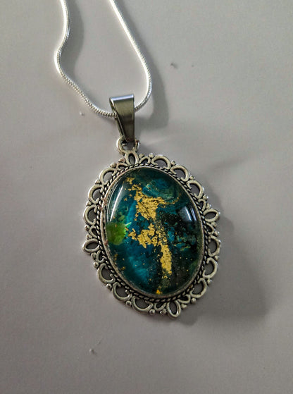 18 inch silver plated necklace acrylic pour